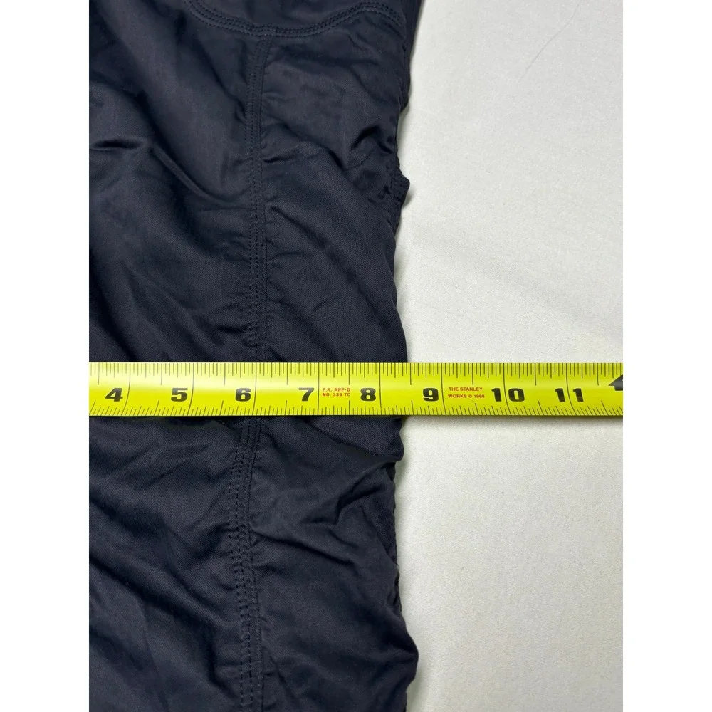 The North Face Aphrodite 2.0 Capri Pants Womens M W30 L21 Black NF0A2UO6 Hiking - Picture 13 of 14